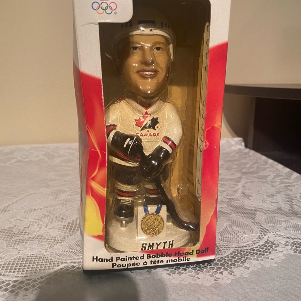 TEAM CANADA BOBBLEHEAD LIMITED EDITION  RYAN SMYTH